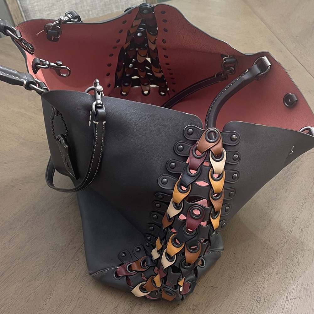 Coach 1941 Rogue Link Tote Melon Brown w/ Pouch - Picture 6 of 14